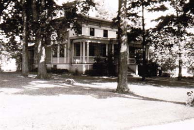 Fraunfelder Home, Elkhorn, WI