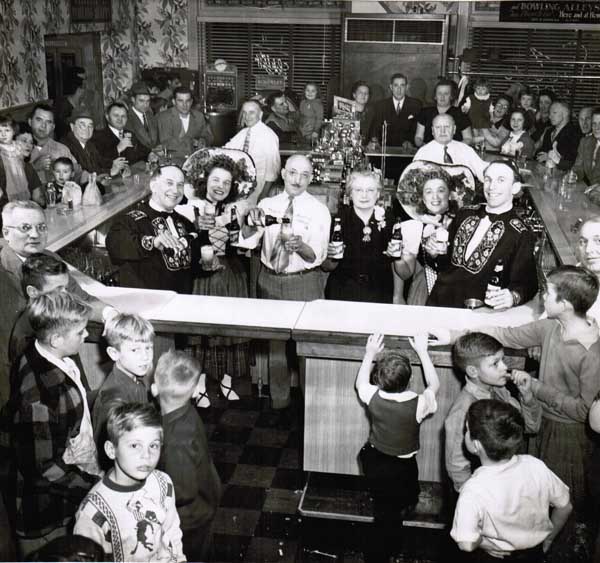 Schlitz Christmas Party, 1949